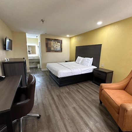 Rodeway Inn & Suites Hwy 290 Nw Houston Eksteriør bilde